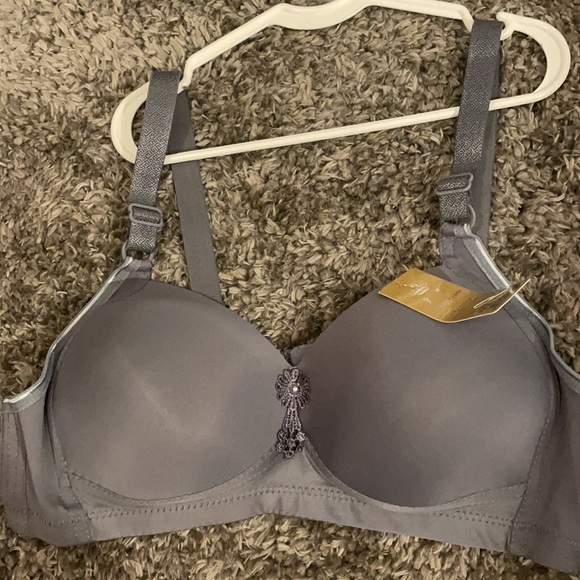 Huang cao bra - Picture 2 of 4